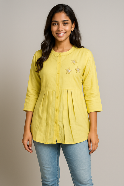Glassy short tops with premium looks tops black